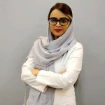 زهرا حسینی