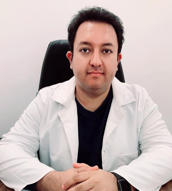 دکتر علی مجاهدی